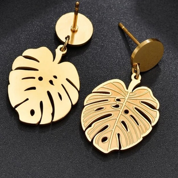Gold plated earrings leaf 🍁 earrings - Picture 3 of 5